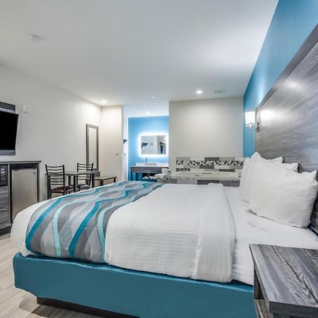 Americas Best Value Inn & Suites Houston At Hwy 6 Buitenkant foto