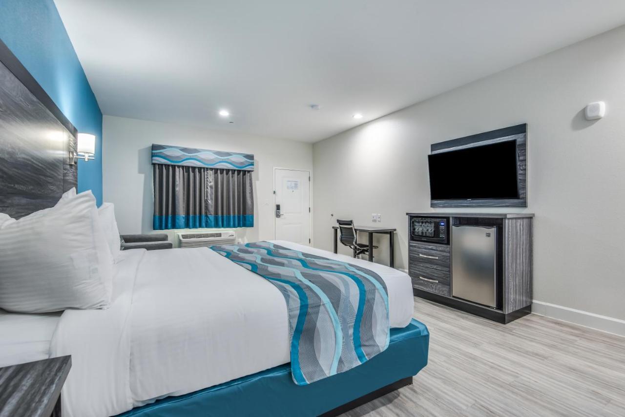 Americas Best Value Inn & Suites Houston At Hwy 6 Buitenkant foto