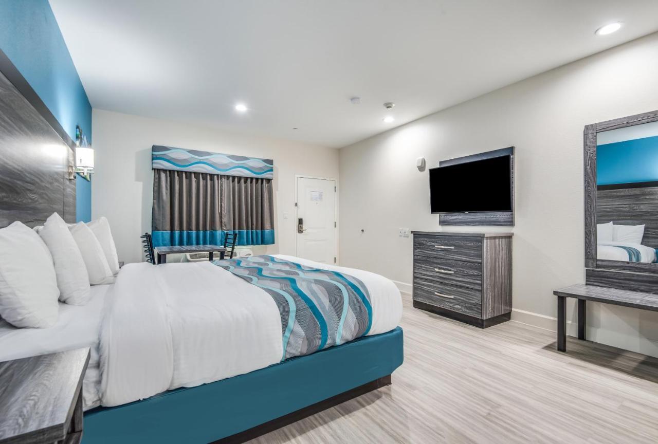 Americas Best Value Inn & Suites Houston At Hwy 6 Buitenkant foto